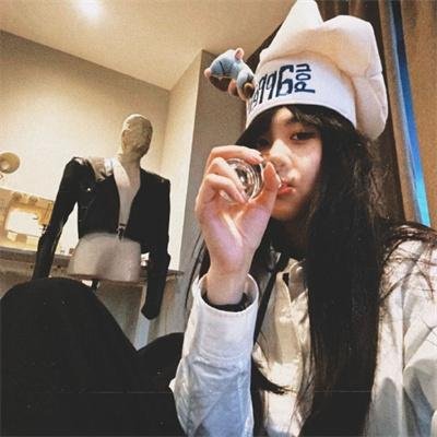 爱你是很痛的